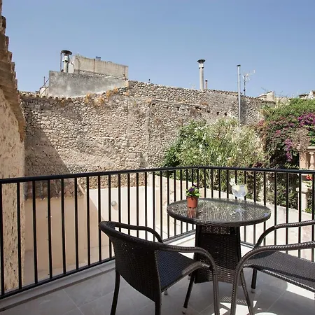 Вилла Sant Sebastia Польенса